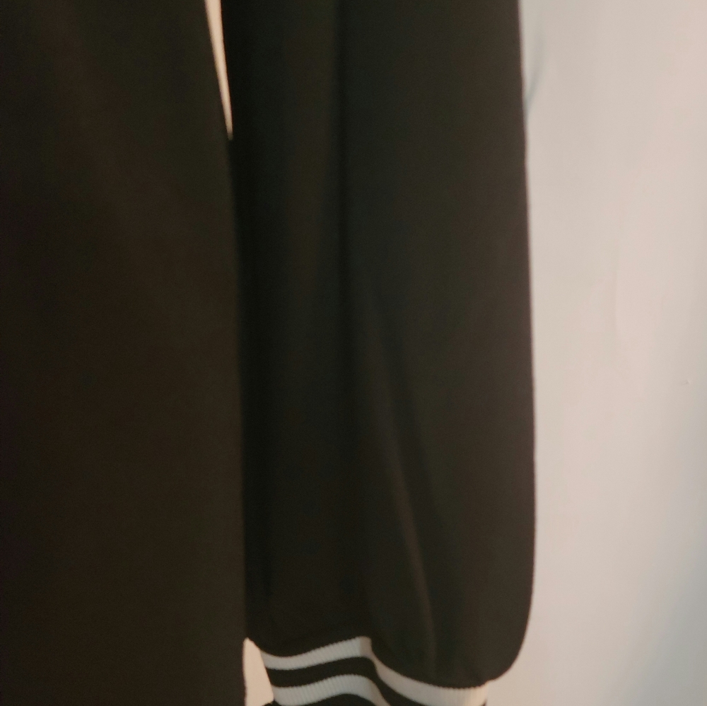 Blouse - Picture 3 of 6